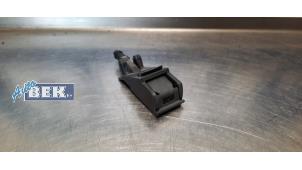 Gebruikte Ruitensproeier voor Volkswagen Up! (121) 1.0 12V 60 Prijs € 9,95 Margeregeling aangeboden door Auto Bek