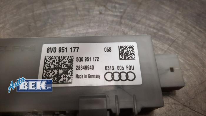 Sensor (overige) van een Audi A3 Sportback (8VA/8VF) 2.0 TDI 16V 2017