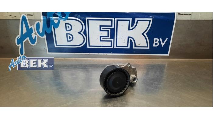 Gebruikte Spanrol Multiriem Volkswagen Caddy Alltrack Combi 1.2 TSI 16V Prijs € 25,00 Margeregeling aangeboden door Auto Bek