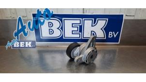 Gebruikte Spanrol Multiriem Volkswagen Golf VII (AUA) 2.0 TDI 16V Prijs € 27,00 Margeregeling aangeboden door Auto Bek