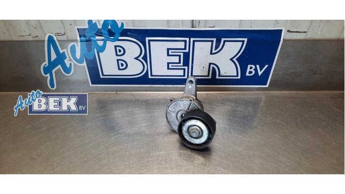 Gebruikte Spanrol Multiriem Volkswagen Tiguan (5N1/2) 2.0 TDI 16V Blue Motion Prijs € 25,00 Margeregeling aangeboden door Auto Bek