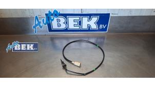 Gebruikte Uitlaat temperatuursensor Volkswagen Caddy Combi IV 2.0 TDI 102 Prijs € 25,00 Margeregeling aangeboden door Auto Bek