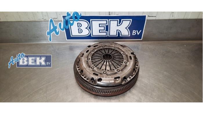 Gebruikte Koppelingsset (compleet) Volkswagen Passat (362) 1.4 TSI 16V EcoFuel Prijs € 75,00 Margeregeling aangeboden door Auto Bek