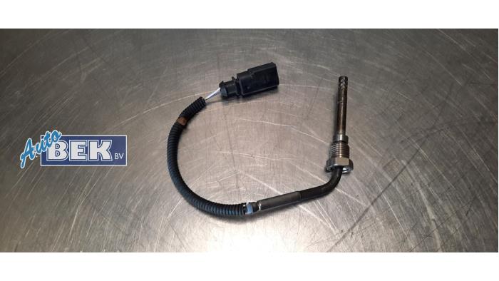 Gebruikte Uitlaat temperatuursensor Audi A5 (8T3) 2.7 TDI V6 24V Prijs € 50,00 Margeregeling aangeboden door Auto Bek
