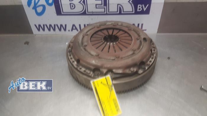 Gebruikte Koppelingsset (compleet) Volvo V50 (MW) 1.6 D2 16V Prijs € 100,00 Margeregeling aangeboden door Auto Bek