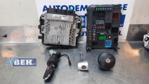 Gebruikte Kontaktslot + computer Peugeot 208 I (CA/CC/CK/CL) 1.6 Blue HDi 115 Prijs € 175,00 Margeregeling aangeboden door Auto Bek