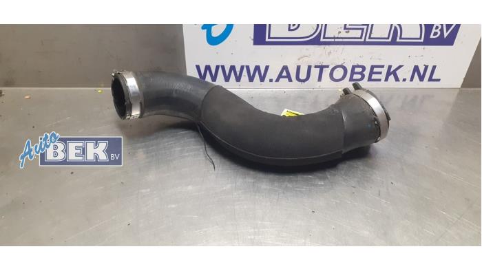 Gebruikte Intercooler Slang Audi A4 Avant (B8) 1.8 TFSI 16V Prijs € 20,00 Margeregeling aangeboden door Auto Bek