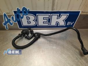 Gebruikte Vacuum ventiel Mini Mini Open (R57) 1.6 16V Cooper S Prijs € 30,00 Margeregeling aangeboden door Auto Bek