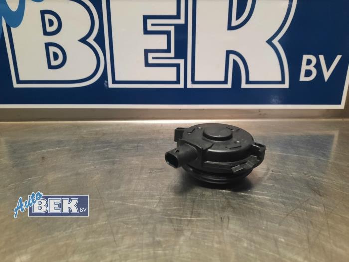 Gebruikte Nokkenas Sensor BMW 4 serie Gran Coupe (F36) 418i 1.5 TwinPower Turbo 12V Prijs € 15,00 Margeregeling aangeboden door Auto Bek