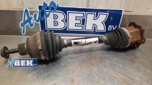 Gebruikte Aandrijfas links-achter Audi A4 Avant (B8) 1.8 TFSI 16V Prijs € 70,00 Margeregeling aangeboden door Auto Bek