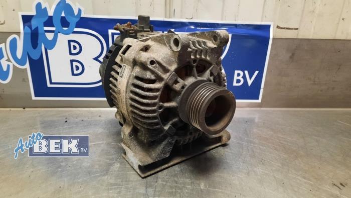 Gebruikte Dynamo Mercedes A (W168) 1.4 A-140 Prijs € 39,00 Margeregeling aangeboden door Auto Bek
