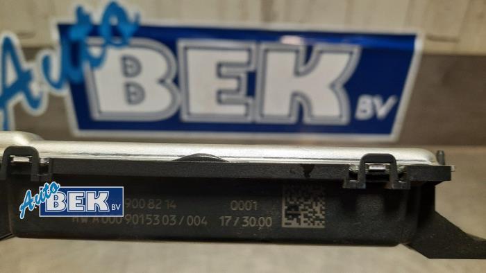 Brandstofpomp module van een Mercedes-Benz A (177.0) 1.3 A-160 Turbo 16V 2020