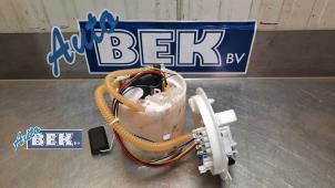 Gebruikte Benzinepomp Mercedes A (177.0) 1.3 A-160 Turbo 16V Prijs € 44,99 Margeregeling aangeboden door Auto Bek