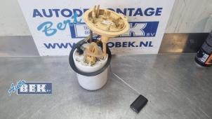Gebruikte Brandstofpomp Elektrisch Skoda Octavia Combi (5EAC) 2.0 TDI RS 16V Prijs € 47,50 Margeregeling aangeboden door Auto Bek