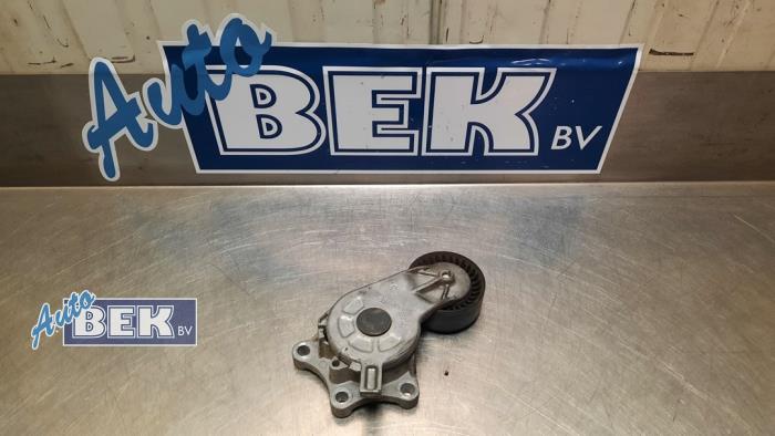 Gebruikte Spanrol Multiriem Peugeot 208 I (CA/CC/CK/CL) 1.6 Blue HDi 115 Prijs € 39,50 Margeregeling aangeboden door Auto Bek