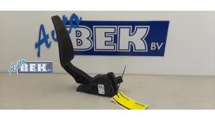 Gebruikte Gaspedaal Dodge 1500 Crew Cab (DS) 3.0 V6 Diesel 4x4 Prijs € 60,00 Margeregeling aangeboden door Auto Bek