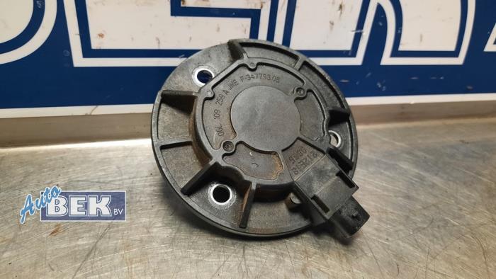 Gebruikte Sensor Nokkenas Volkswagen Tiguan (AD1) 2.0 TSI 16V 4Motion Prijs € 25,00 Margeregeling aangeboden door Auto Bek