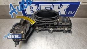 Gebruikte Inlaatspruitstuk Mercedes E (W212) E-250 CDI 16V BlueEfficiency Prijs € 49,99 Margeregeling aangeboden door Auto Bek