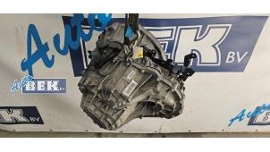 Gebruikte Versnellingsbak Fiat Talento 2.0 EcoJet BiTurbo 120 Prijs € 1.050,00 Margeregeling aangeboden door Auto Bek