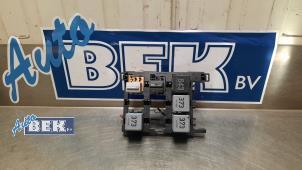 Gebruikte Relais Houder Seat Altea XL (5P5) 1.6 TDI Freetrack Prijs € 15,00 Margeregeling aangeboden door Auto Bek