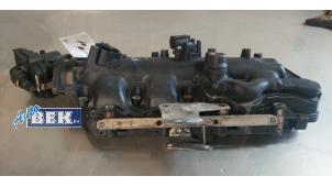 Gebruikte Inlaatspruitstuk Opel Insignia Sports Tourer 2.0 CDTI 16V 130 ecoFLEX Prijs € 100,00 Margeregeling aangeboden door Auto Bek