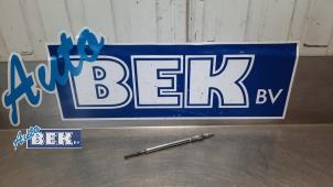 Gebruikte Gloeikaars Opel Insignia Sports Tourer 2.0 CDTI 16V 130 ecoFLEX Prijs € 10,00 Margeregeling aangeboden door Auto Bek