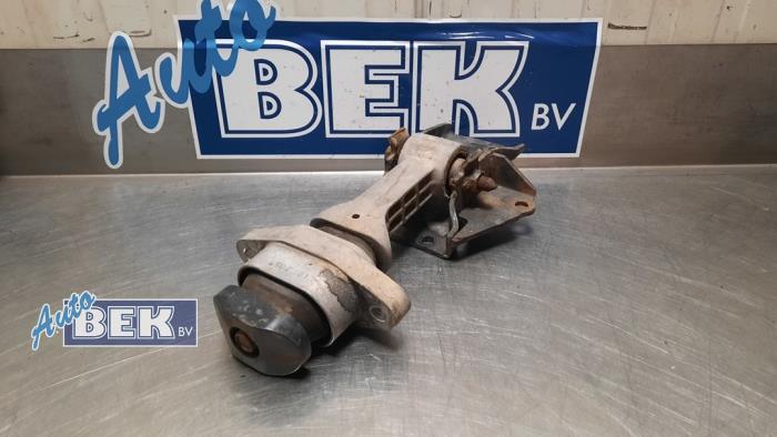 Gebruikte Motorrubber Hyundai i40 CW (VFC) 1.7 CRDi 16V Prijs € 50,00 Margeregeling aangeboden door Auto Bek