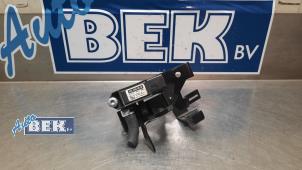 Gebruikte Brandstofdruk sensor Audi A3 Sportback (8VA/8VF) 2.0 TDI 16V Prijs € 20,00 Margeregeling aangeboden door Auto Bek