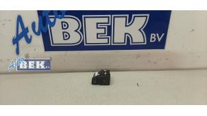 Gebruikte ESP Schakelaar Audi Q7 (4LB) 4.2 FSI V8 32V Prijs € 15,00 Margeregeling aangeboden door Auto Bek
