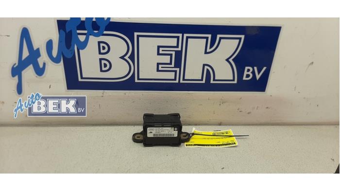 Gebruikte Computer esp Audi Q7 (4LB) 4.2 FSI V8 32V Prijs € 60,00 Margeregeling aangeboden door Auto Bek