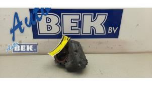 Gebruikte Gasklephuis Citroen C4 Picasso (3D/3E) 2.0 Blue HDI 150 Prijs € 25,00 Margeregeling aangeboden door Auto Bek