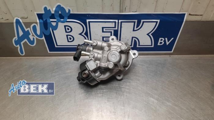 Gebruikte Hogedrukpomp Volkswagen Golf VII (AUA) 2.0 GTD 16V Prijs € 200,00 Margeregeling aangeboden door Auto Bek