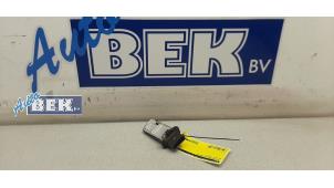 Gebruikte Luchthoeveelheidsmeter Volkswagen Golf VI (5K1) 2.0 TSI R 16V 4Motion Prijs € 40,00 Margeregeling aangeboden door Auto Bek