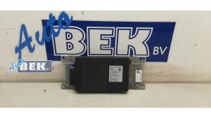 Gebruikte Telefoon Module BMW 1 serie (F20) 120i 1.6 16V Prijs € 100,00 Margeregeling aangeboden door Auto Bek