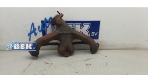 Gebruikte Uitlaatspruitstuk Jeep Wrangler (YJ) 2.5 Prijs € 99,95 Margeregeling aangeboden door Auto Bek