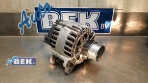 Gebruikte Dynamo Volkswagen T-Roc I 2.0 TDI 150 4Motion 16V Prijs € 44,49 Margeregeling aangeboden door Auto Bek