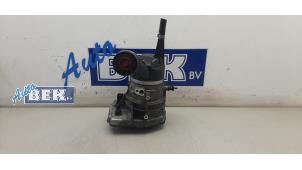 Gebruikte Stuurpomp Peugeot RCZ (4J) 2.0 HDi 16V FAP Prijs € 74,95 Margeregeling aangeboden door Auto Bek