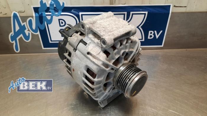 Gebruikte Dynamo Skoda Superb (3V3) 2.0 TSI 16V Prijs € 99,95 Margeregeling aangeboden door Auto Bek