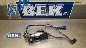 Gebruikte Dieselpomp Audi A3 Limousine (8VS/8VM) 2.0 TDI 16V Prijs € 129,95 Margeregeling aangeboden door Auto Bek