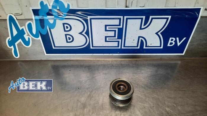 Gebruikte Dynamo poelie Volkswagen Golf VII (AUA) 2.0 GTI 16V Performance Package Prijs € 19,95 Margeregeling aangeboden door Auto Bek