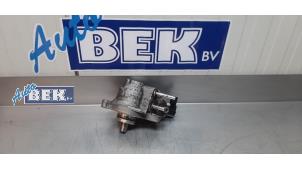 Gebruikte Brandstofpomp Mechanisch Ford Transit Custom 2.0 TDCi 16V Eco Blue 105 Prijs € 225,00 Margeregeling aangeboden door Auto Bek