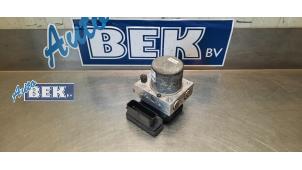Gebruikte ABS Pomp Kia Rio III (UB) 1.1 CRDi VGT 12V Prijs € 30,00 Margeregeling aangeboden door Auto Bek