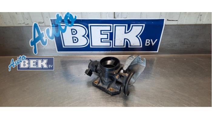 Gebruikte Gasklephuis Toyota Aygo (B10) 1.0 12V VVT-i Prijs € 19,99 Margeregeling aangeboden door Auto Bek