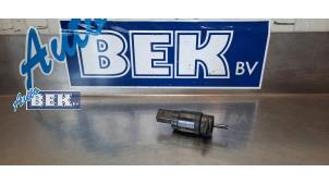 Gebruikte Ruitensproeierpomp voor Volkswagen Amarok 2.0 BiTDI 16V 180 4Motion Prijs € 9,95 Margeregeling aangeboden door Auto Bek