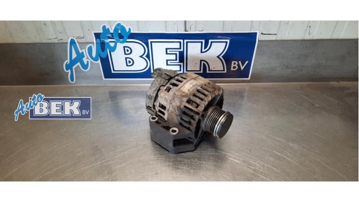 Gebruikte Dynamo Fiat Doblo Cargo (263) 1.3 MJ 16V DPF Euro 5 Prijs € 80,00 Margeregeling aangeboden door Auto Bek