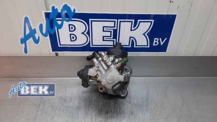 Gebruikte Brandstofpomp Mechanisch Volvo S60 II (FS) 2.0 D3 20V Prijs € 250,00 Margeregeling aangeboden door Auto Bek