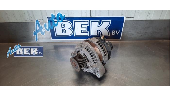 Gebruikte Dynamo Landrover Range Rover Sport (LS) 2.7 TDV6 24V Prijs € 89,95 Margeregeling aangeboden door Auto Bek