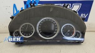 Gebruikte Tellerklok Mercedes E (W212) E-200 CDI 16V BlueEfficiency,BlueTEC Prijs € 174,99 Margeregeling aangeboden door Auto Bek