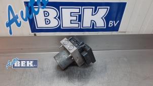 Gebruikte ABS Pomp Volkswagen Crafter 2.0 TDI Prijs op aanvraag aangeboden door Auto Bek