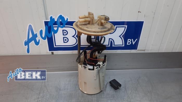 Gebruikte Tank element Pomp Mercedes Sprinter 3,5t (906.63) 515 CDI 16V Prijs € 90,00 Margeregeling aangeboden door Auto Bek